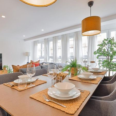 C26 Gorgeous 4 Bdrm Apartament In Plaza Uncibay Малага Екстер'єр фото