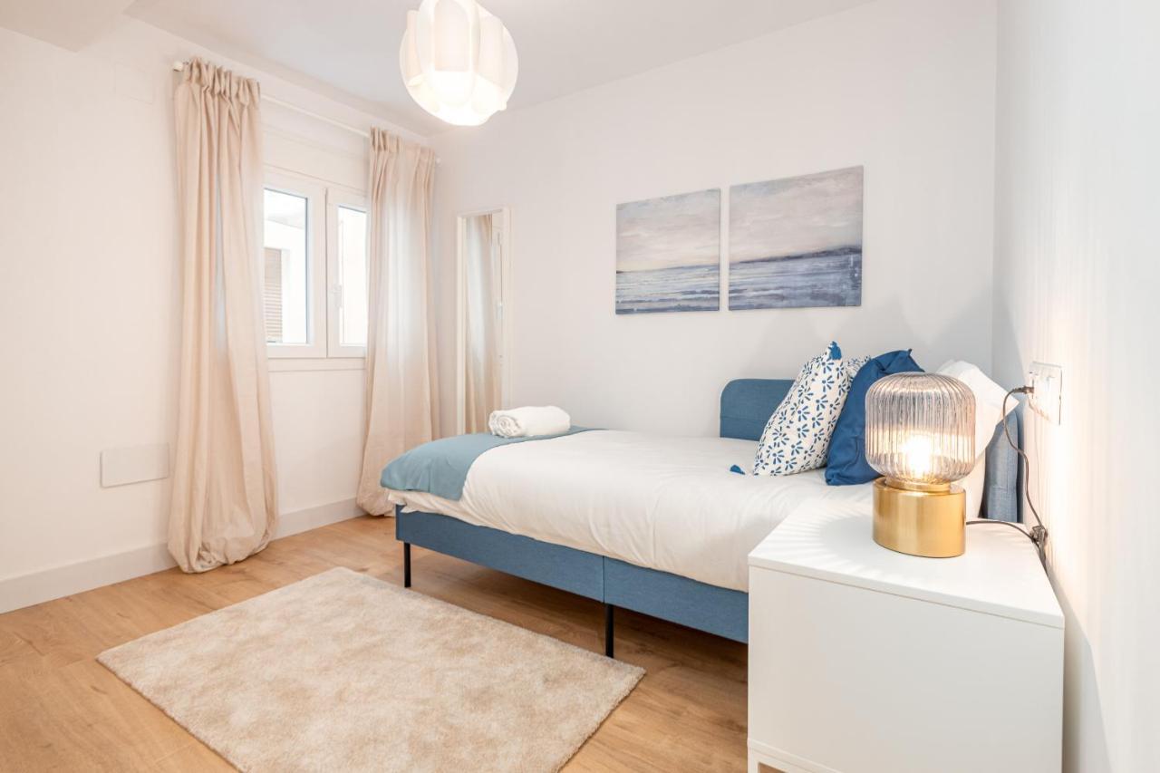C26 Gorgeous 4 Bdrm Apartament In Plaza Uncibay Малага Екстер'єр фото
